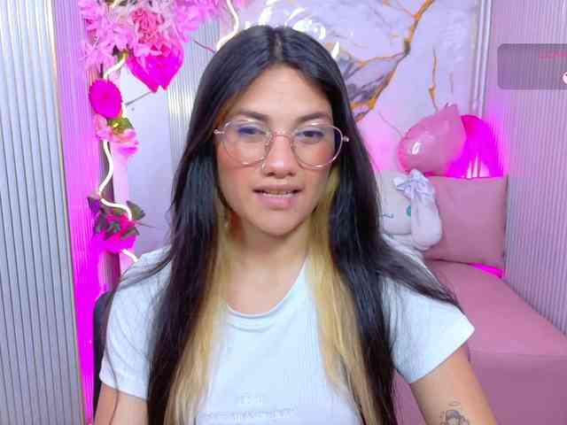 Chiara-tay webcam