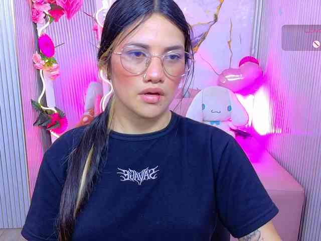 Chiara-tay webcam