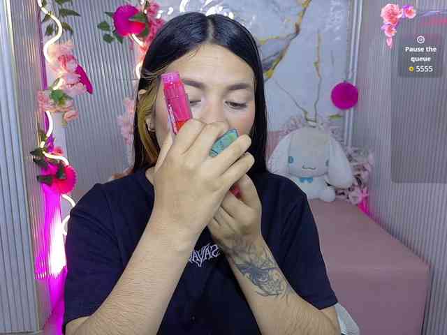 Chiara-tay webcam