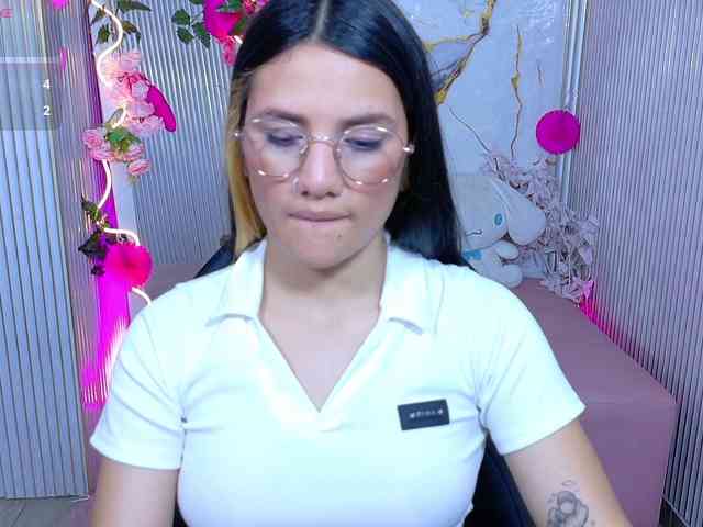 Chiara-tay webcam