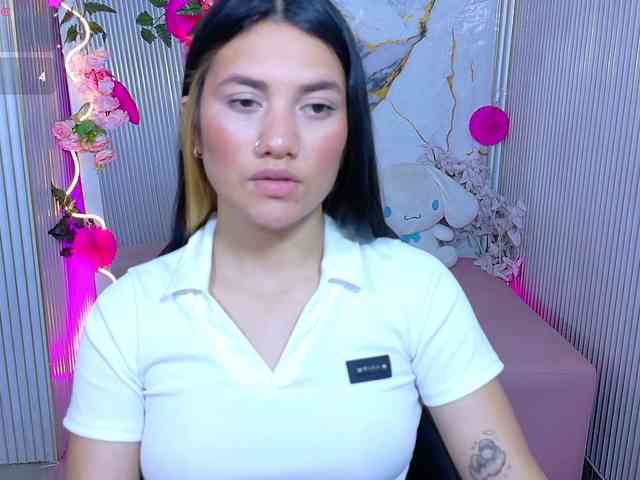Chiara-tay webcam