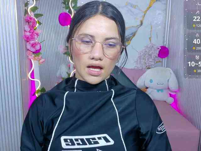 Chiara-tay webcam