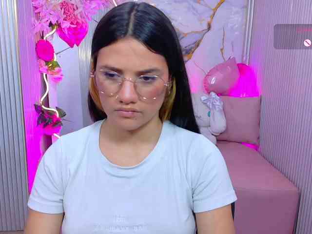 Chiara-tay webcam