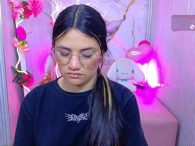 Chiara-tay webcam