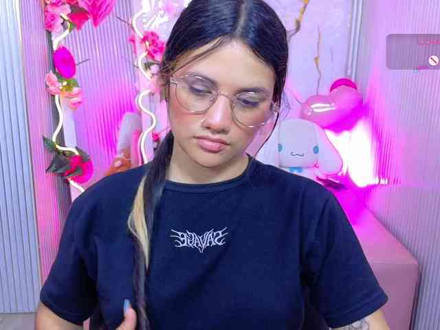 Chiara-tay webcam
