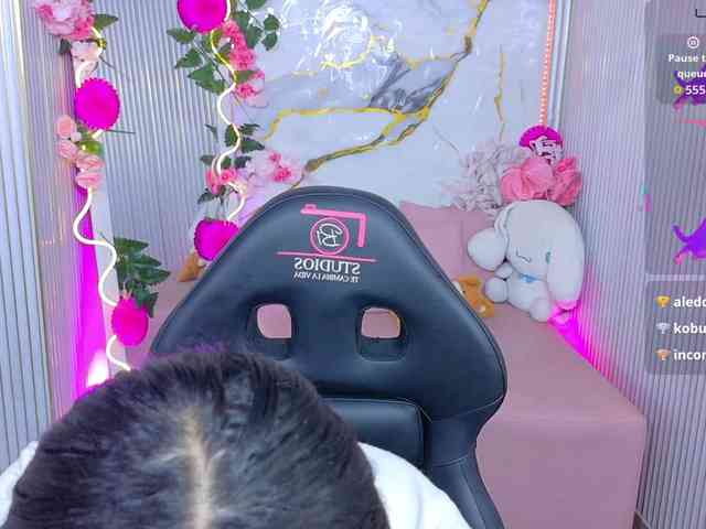 Chiara-tay webcam