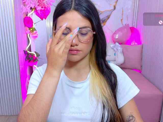 Chiara-tay webcam