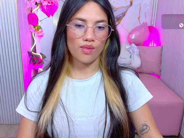 Chiara-tay webcam