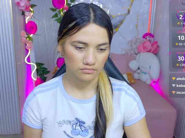 Chiara-tay webcam
