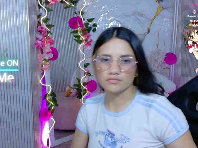 Chiara-tay Chiara-tay