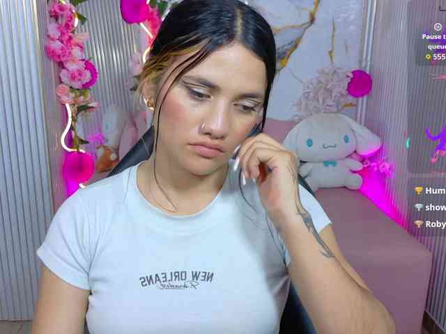 Chiara-tay webcam