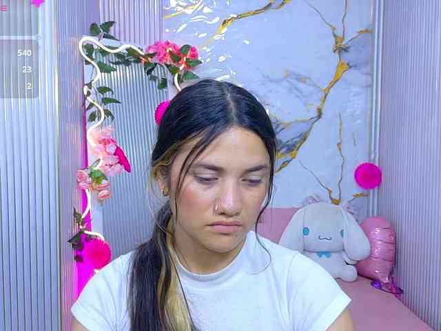 Chiara-tay webcam