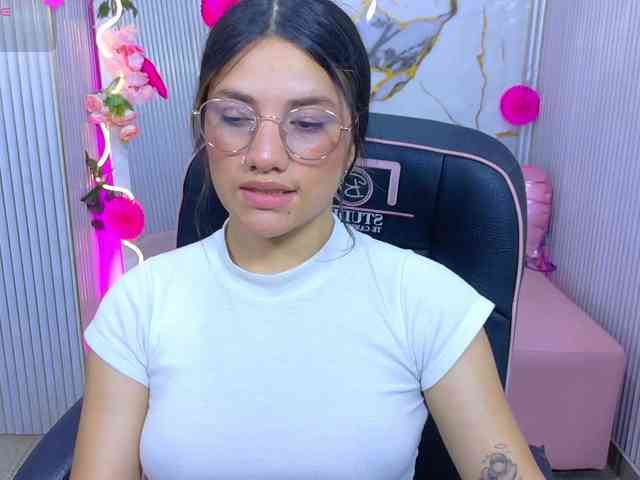 Chiara-tay webcam