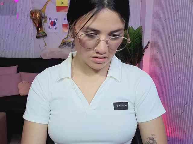 Chiara-tay webcam