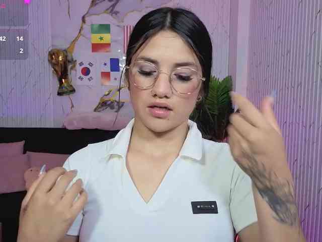 Chiara-tay Chiara-tay