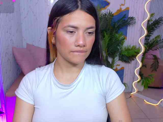 Chiara-tay webcam