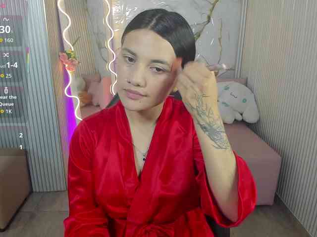 Chiara-tay webcam