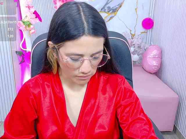 Chiara-tay webcam