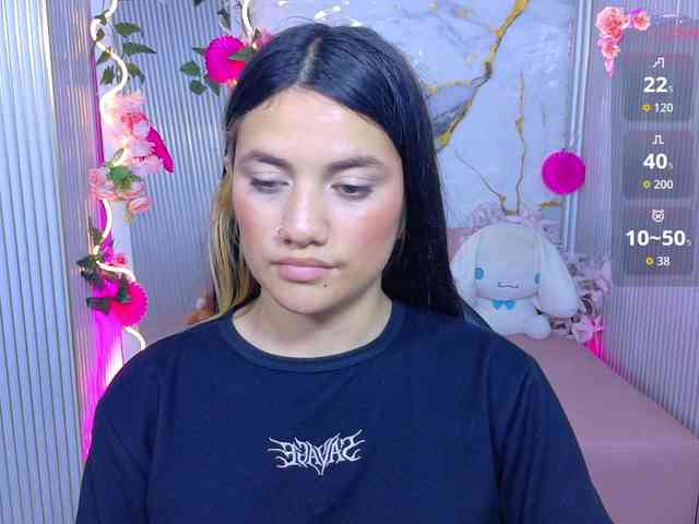 Chiara-tay webcam