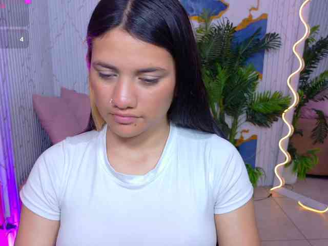 Chiara-tay webcam