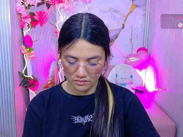 Chiara-tay webcam