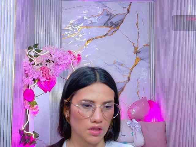 Chiara-tay webcam