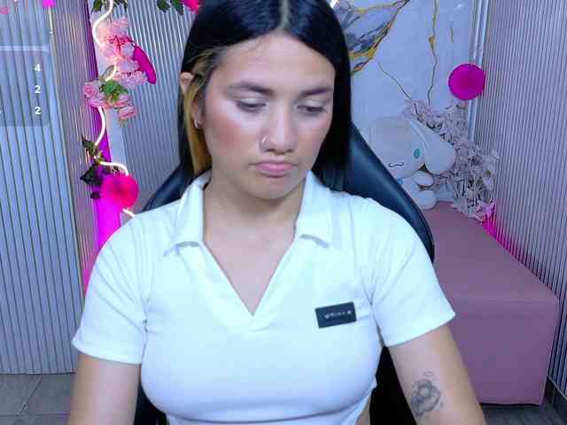 Chiara-tay webcam