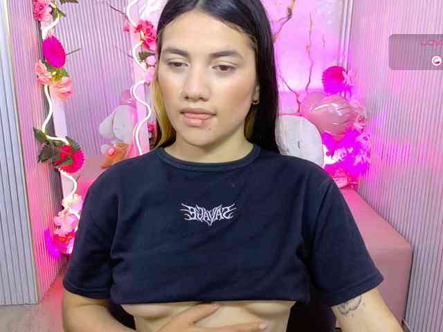 Chiara-tay webcam