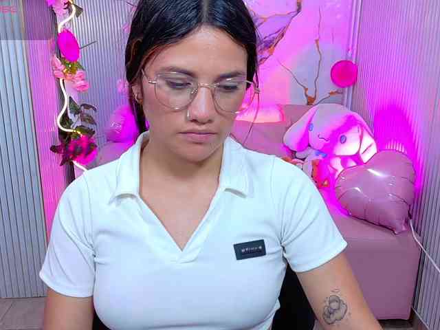 Chiara-tay