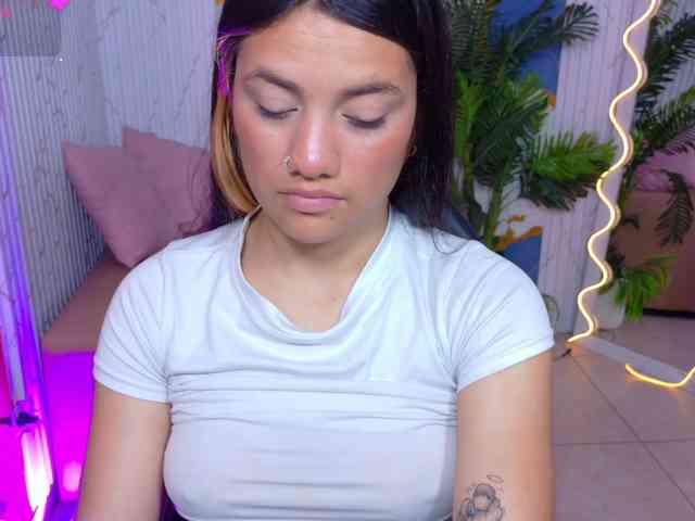Chiara-tay webcam
