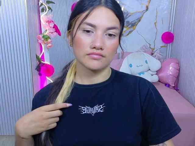 Chiara-tay webcam