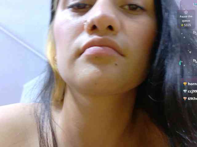 Chiara-tay webcam