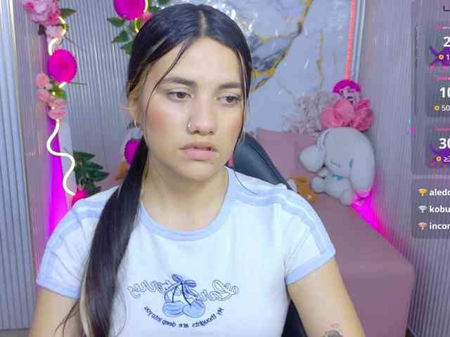 Chiara-tay webcam