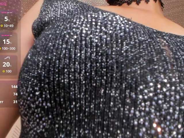 anaruiz live cam on BongaCams