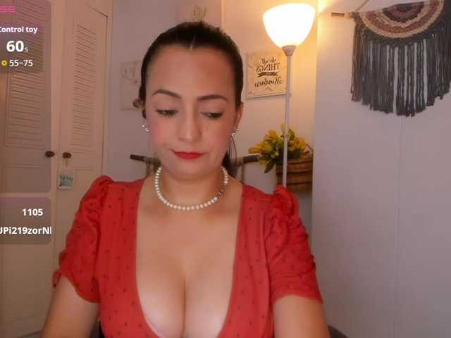 anaruiz live cam on BongaCams