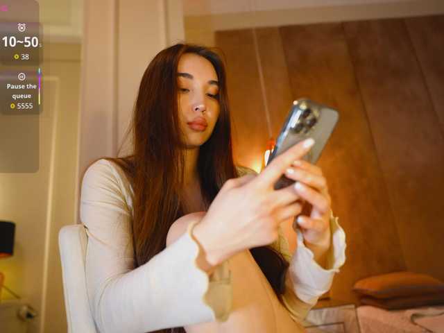  Hayneiko chat room