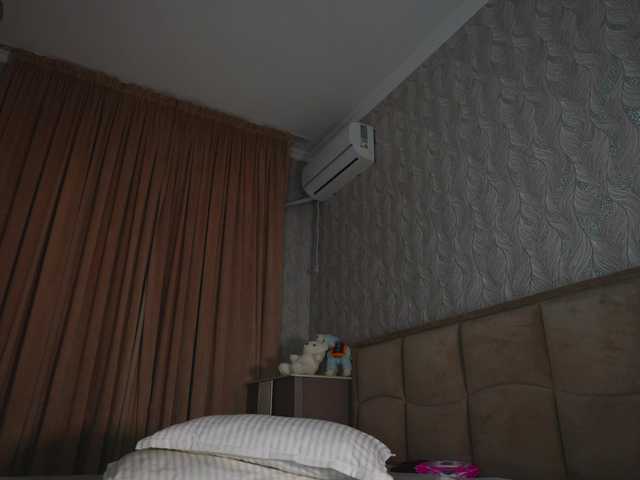 hayneiko's BongaCams show and profile