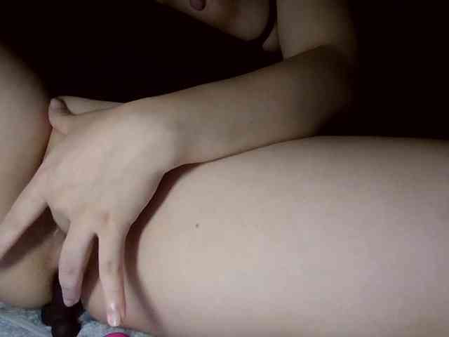 Bong-999 webcam