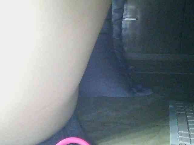 Bong-999 webcam