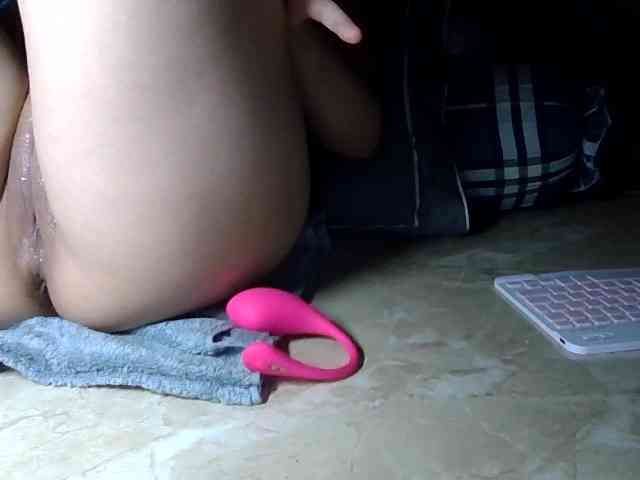 Bong-999 webcam