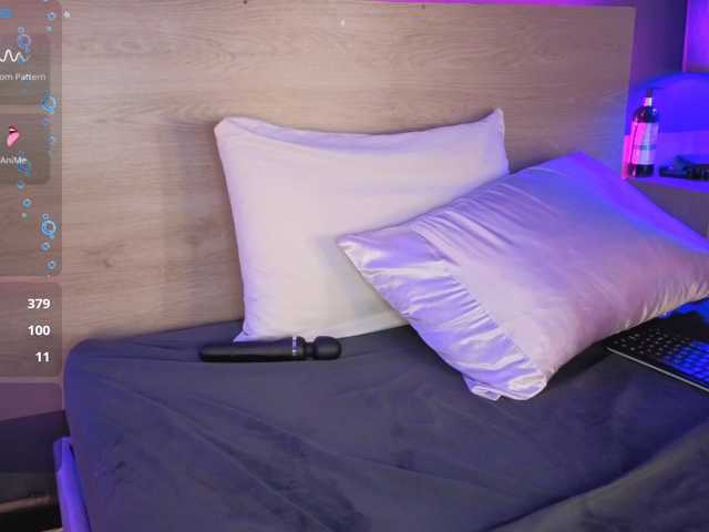 Kallen-kozuky live cam on BongaCams