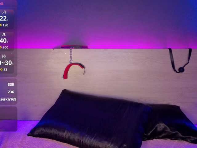 Kallen-kozuky live cam on BongaCams
