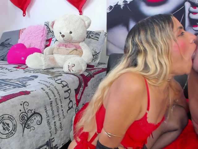 Angelinefocus live cam on BongaCams