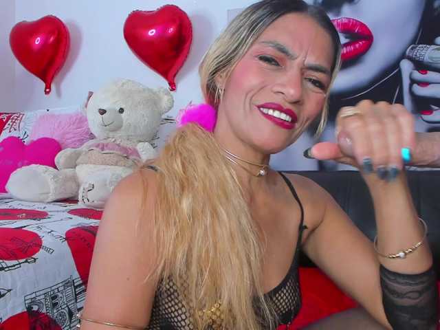Angelinefocus live cam on UnifiedCams