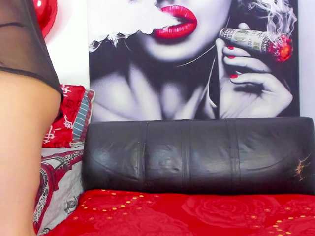 Angelinefocus live cam on BongaCams