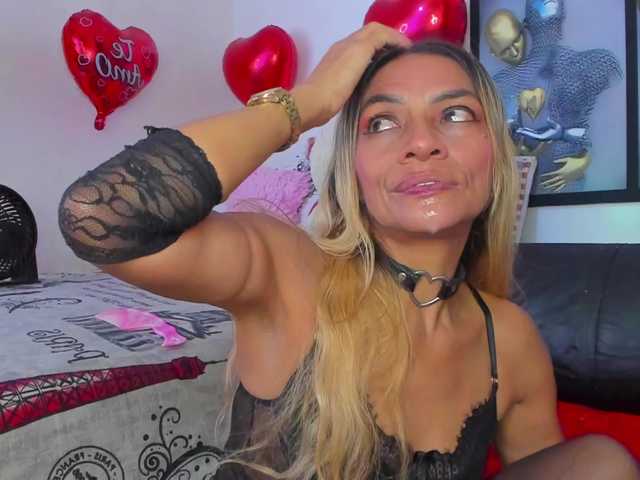Angeline_yampoll live cam