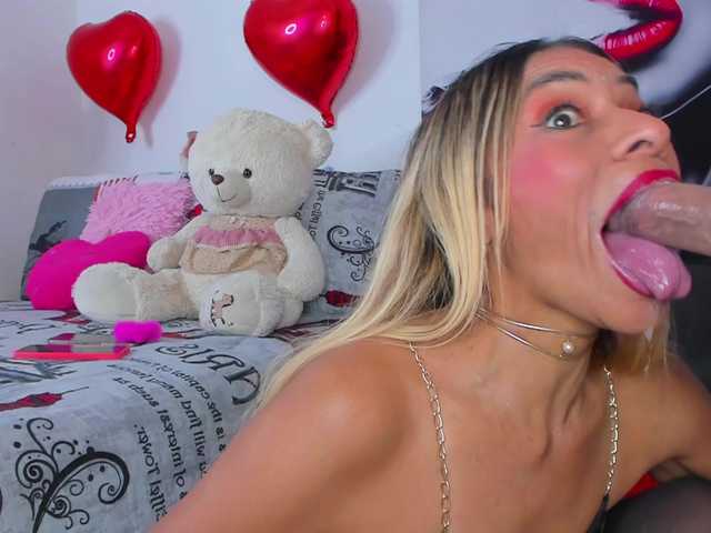 Angelinefocus live cam on BongaCams