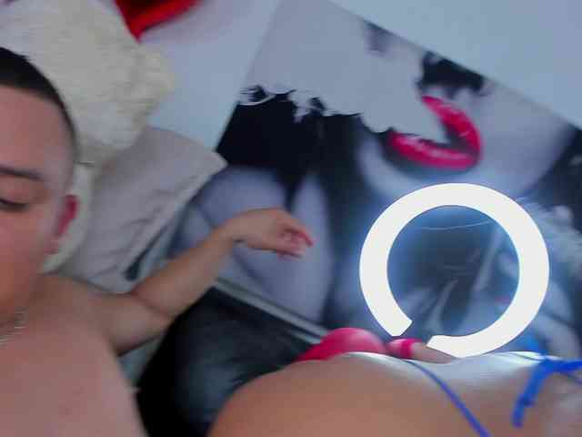 Modelo: Angeline_yampoll