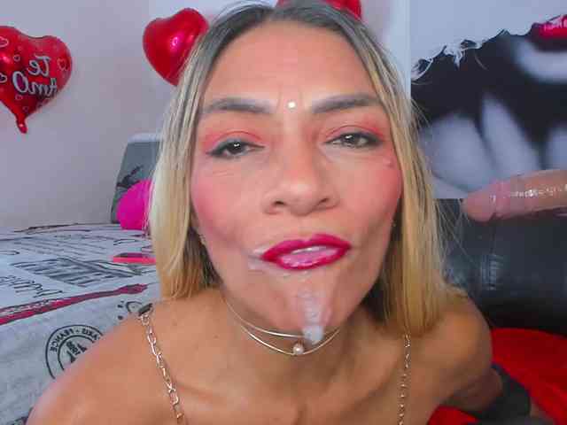 Angeline_yampoll webcam