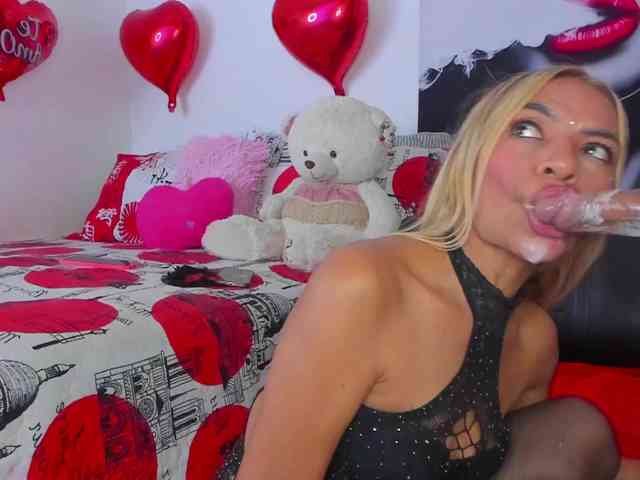 Angeline_yampoll webcam